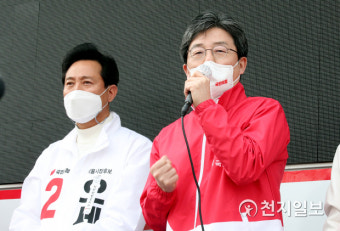 [천지포토] 오세훈 후보 지원유세 나선 유승민 선대위원장