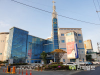 코로나 확진자 다수 발생한 진주의 한 교회