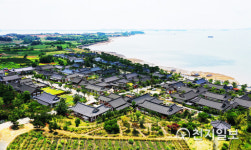 함평군 주포지구 한옥전원마을, 해안권 관광 활성화에 한몫