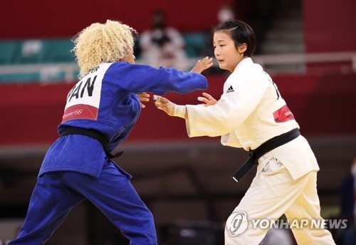 한국 유도 대표팀, 2024 파리 올림픽 혼성단체전 8강 진출 결정적 패배 후 패자부활전으로 밀려나