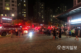 '벤츠만 100여대' 천안 아파트 지하주차장 화재 피해 규모 '눈덩이'