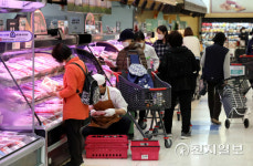 [천지포토] 소비자물가 상승 장보기 무서워