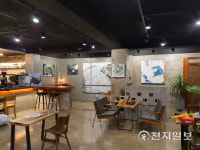 오솔갤러리x클릭모먼트 Self Check: 내가 되기까지… 베풂의 삶·감동 표현