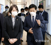 전남교육청, 유은혜 부총리 영광 대마초 방문 새로운 미래 교육 기대