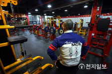 전국헬스클럽 회장 텅 빈 헬스장… 가슴이 찢어진다