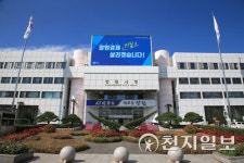 창원시, 공무원 코로나19 확진에 본청·시의회 직원 전수 검사