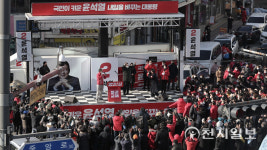 [천지포토] 윤석열 안성 서인사거리 유세 지지 호소