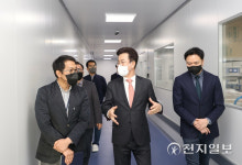 허태정 대전시장, 바이오메디컬 규제자유특구사업 현장점검
