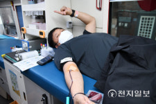 [현장in] 청주 신천지교회도 단체 헌혈 동참… 빛된 행실 앞으로 계속될 것