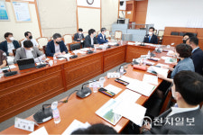 충북도 영동~진천 고속도로 건설 호재 앞두고 발전방향 모색