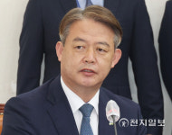 [천지포토] 발언하는 신인호 국가안보실 2차장