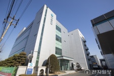 에스티팜, 국제 비영리 신약개발재단(DNDi)과 공정기술개발 협약 체결
