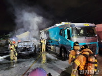 부산 강서구서 주차 차량 화재… 60대 남성 사망