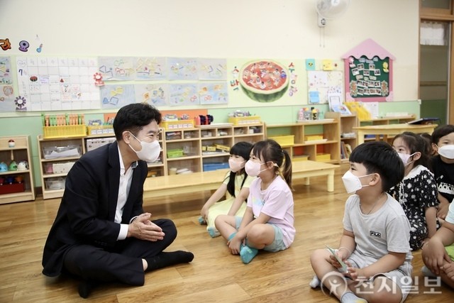 2030 미래교실, 독서인문교육 강조하는 김대중 전남교육감