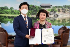 진주시, 6·25 참전유공자 무공훈장 전수… 68년 만에 주인 찾아