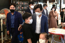 논개시장 ‘올빰야시장’ 찾은 조규일 진주시장