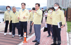 박완수 도지사, 태풍 힌남노 상륙 앞두고 마산·김해 현장점검
