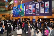 BNK경남은행, 경남오페라단 16년만에 선보인 ‘나비부인’… 지역민에 관람 기회 제공