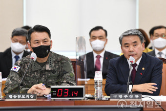 [포토] 답변하는 이종섭 국방부 장관