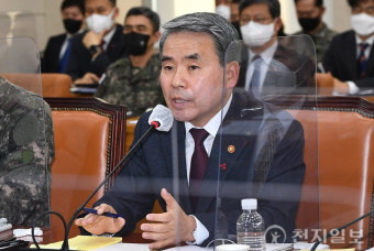 [포토] 이종섭 국방장관 답변
