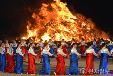 부산 ‘해운대달맞이온천축제’ 4년 만에 대면행사