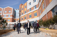 이정선 광주광역시교육감, 경양초 개교업무 추진사항 집중 점검