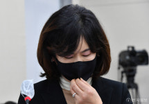 [포토] 생각에 잠긴 고은정 반포고등학교 교장