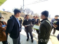 고준호 도의원, 파주시 공릉천 봉일천교 친수공간 조성사업 제안