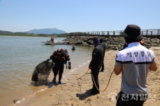 여수해경, 제28회 바다의 날 맞아 해양 정화활동 나서