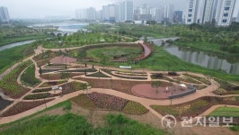 청라국제도시 공원 야간경관조명 운영… 힐링공간으로 새롭게 태어난다