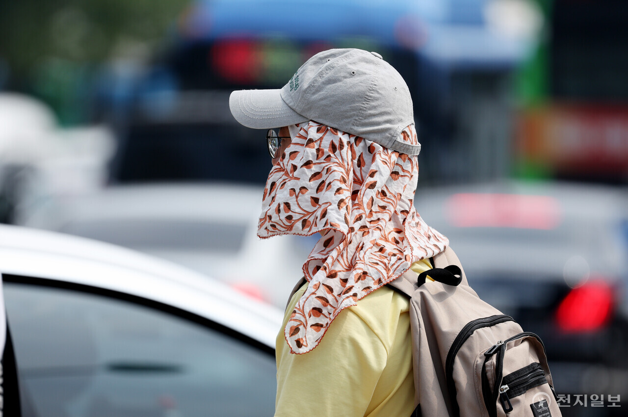 폭염 속 총 7명 사망…온열질환자 급증 현실에 대처해야