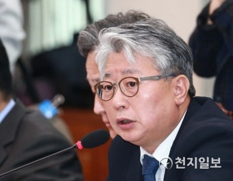 조응천 