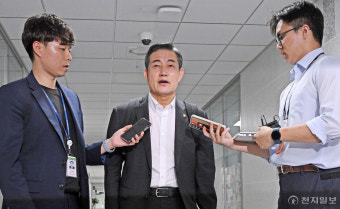 [포토] 질의 답변하는 신원식 국방부 장관 후보자