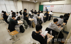 [천지일보 이슈종합] 수능 심화수학·수원역 사고·총선 D-110·수원역 현장·IAEA·북극한파·제주공항·고위공직자 재산·기재차관·신한카드... 