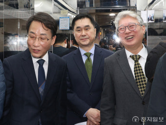 [포토] 민주당 탈당 선언한 이원욱-김종민-조응천
