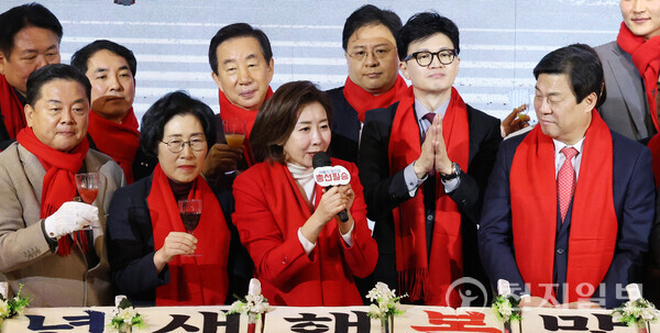 한동훈 vs 나경원, 패스트트랙 사건 공소 취소 요청 갈등 확산