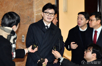 [포토] 답변하는 한동훈 비상대책위원장