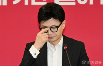 한동훈, 윤희숙 띄우기에 또 사천 논란… 경선 잡음에 뒤숭숭한 與