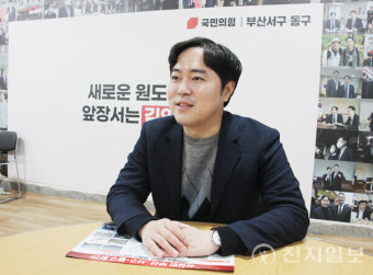 [정치 人터뷰] 김인규 