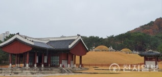 [왕릉, 처세와 경영을 말하다(35)] 힘든 세월 뒤로하고 사후 아름다운 신의 정원 의릉에 잠든 경종