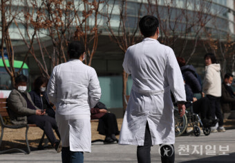 [포토] 전공의 면허정지 등 사법절차 개시