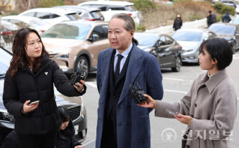 [포토 종합] 경찰, 의사협회 전·현직 간부 소환조사 시작… 주수호 홍보위원장 출석