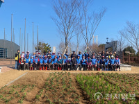 여수시 묘도동, 이순신대교 전망대 관광객 맞이 분주