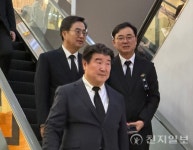 녹십초알로에 효성중앙지사 | [포토] 조석래 효성 명예회장 빈소 찾은 김동연 경기도지사