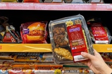 [편의점에서는] 이마트24, 연애의 참견 협업 마라맛 먹거리 판매 外 CU, 세븐일레븐