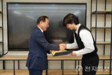 부산 부흥고 송준형·심현준 학생, 심폐소생술로 시민 구해