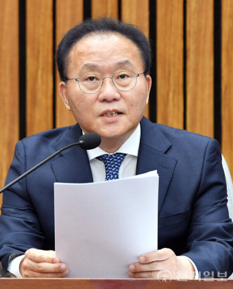 [포토] 윤재옥 대표 권한대행 발언
