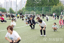홍남표 시장, 웅동2동 한마음 가족 걷기 축제 참여