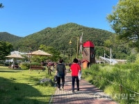 [포토] 군포 반월저수지 둘레길... 함께 걸어요