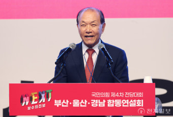 [포토] 인사말하는 황우여 비상대책위원장